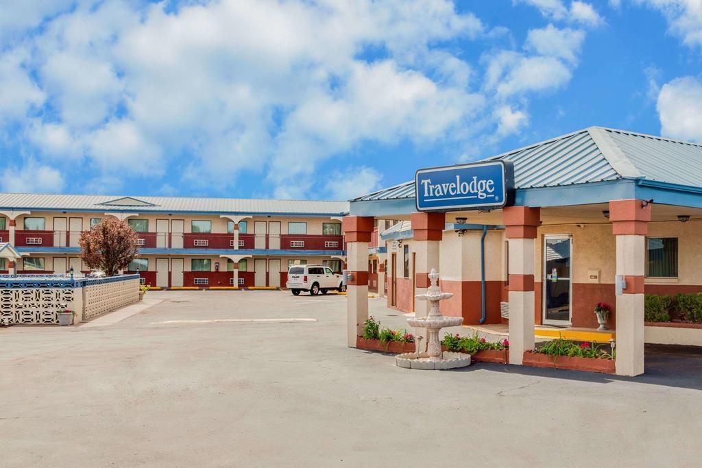 Travelodge By Wyndham Jackson I-40 Exit 82 מראה חיצוני תמונה