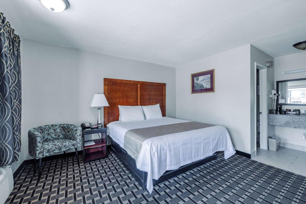 Travelodge By Wyndham Jackson I-40 Exit 82 מראה חיצוני תמונה