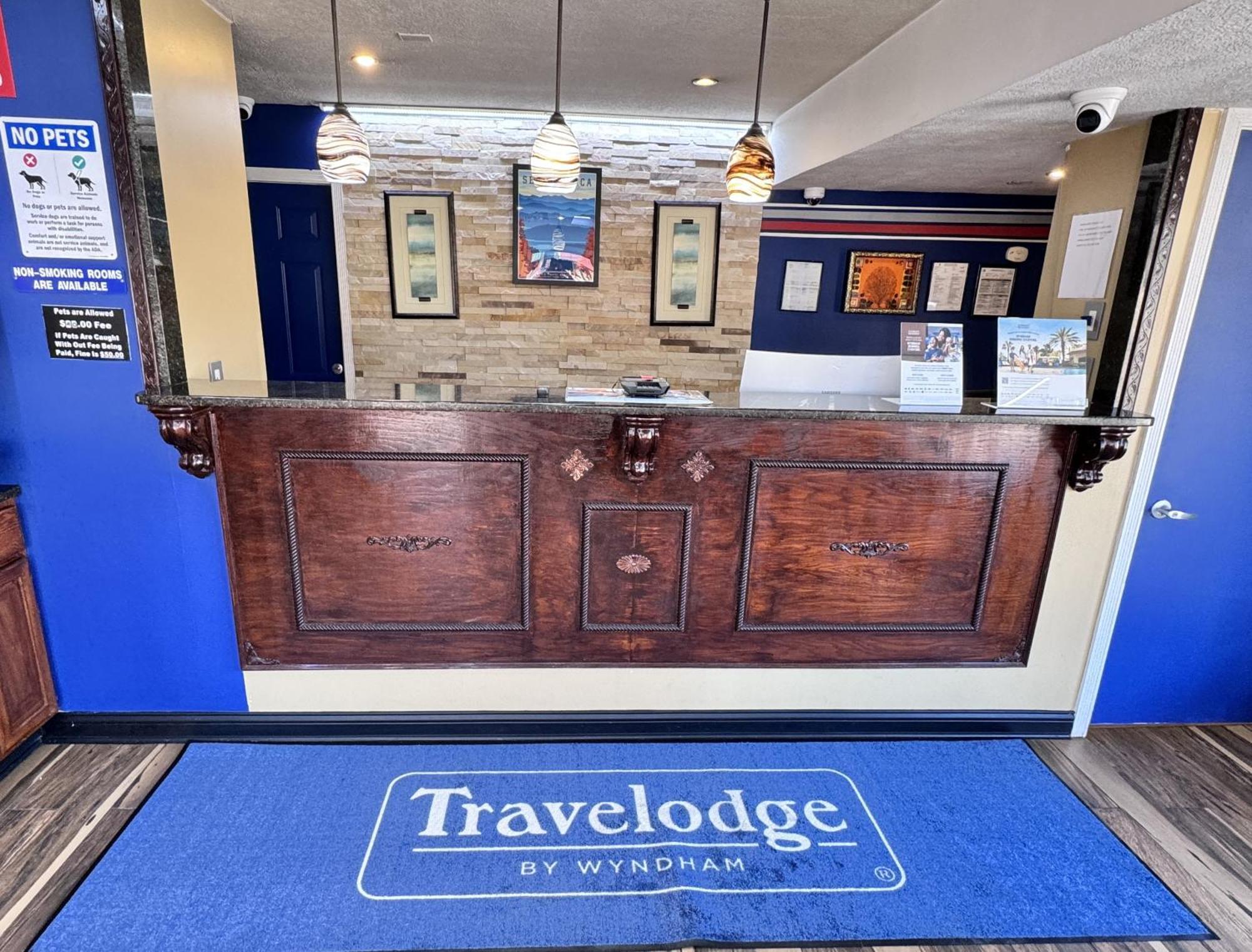 Travelodge By Wyndham Jackson I-40 Exit 82 מראה חיצוני תמונה