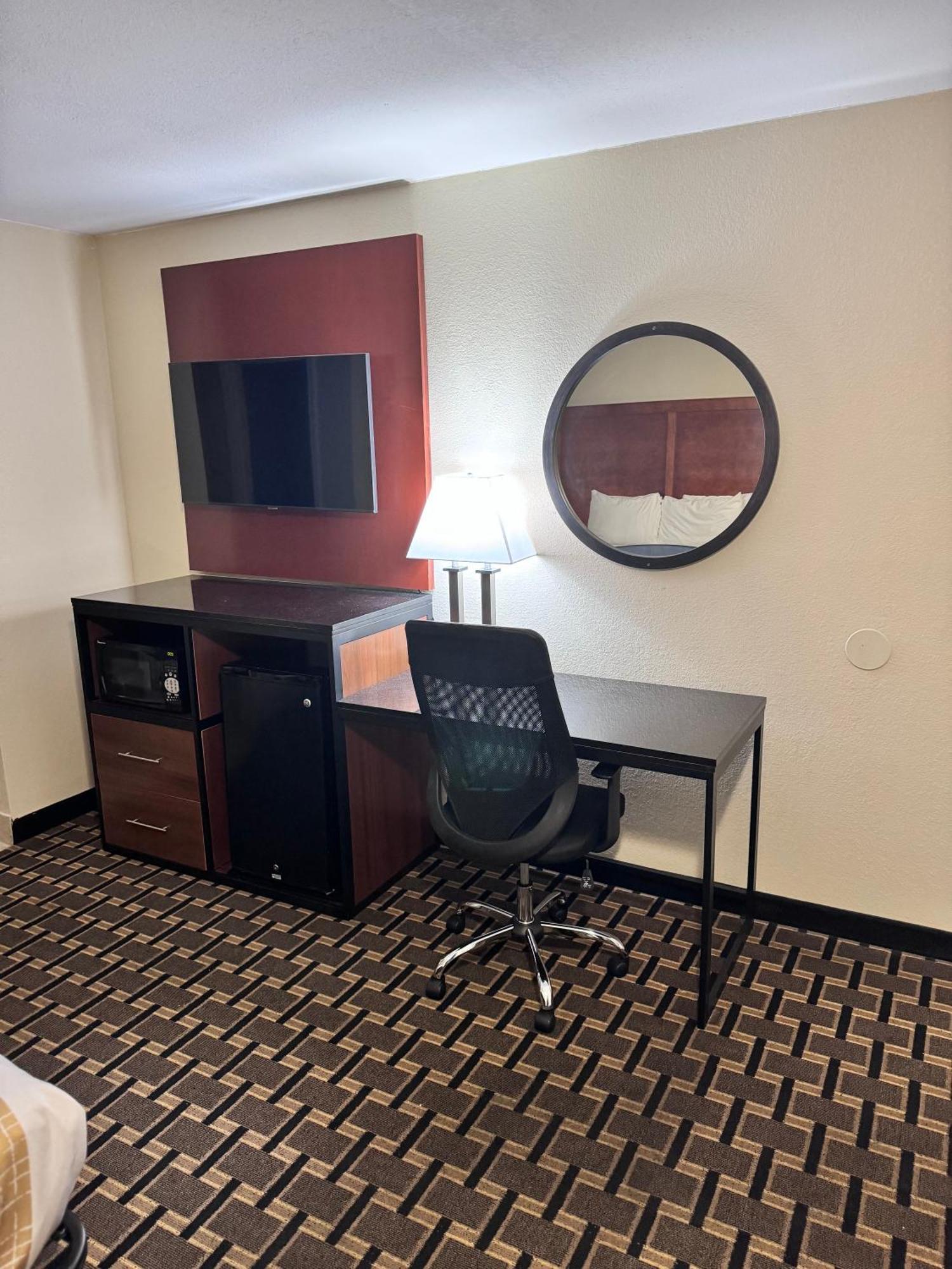 Travelodge By Wyndham Jackson I-40 Exit 82 מראה חיצוני תמונה