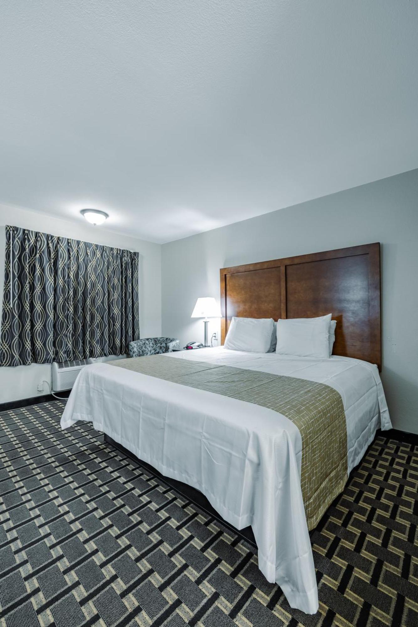 Travelodge By Wyndham Jackson I-40 Exit 82 מראה חיצוני תמונה